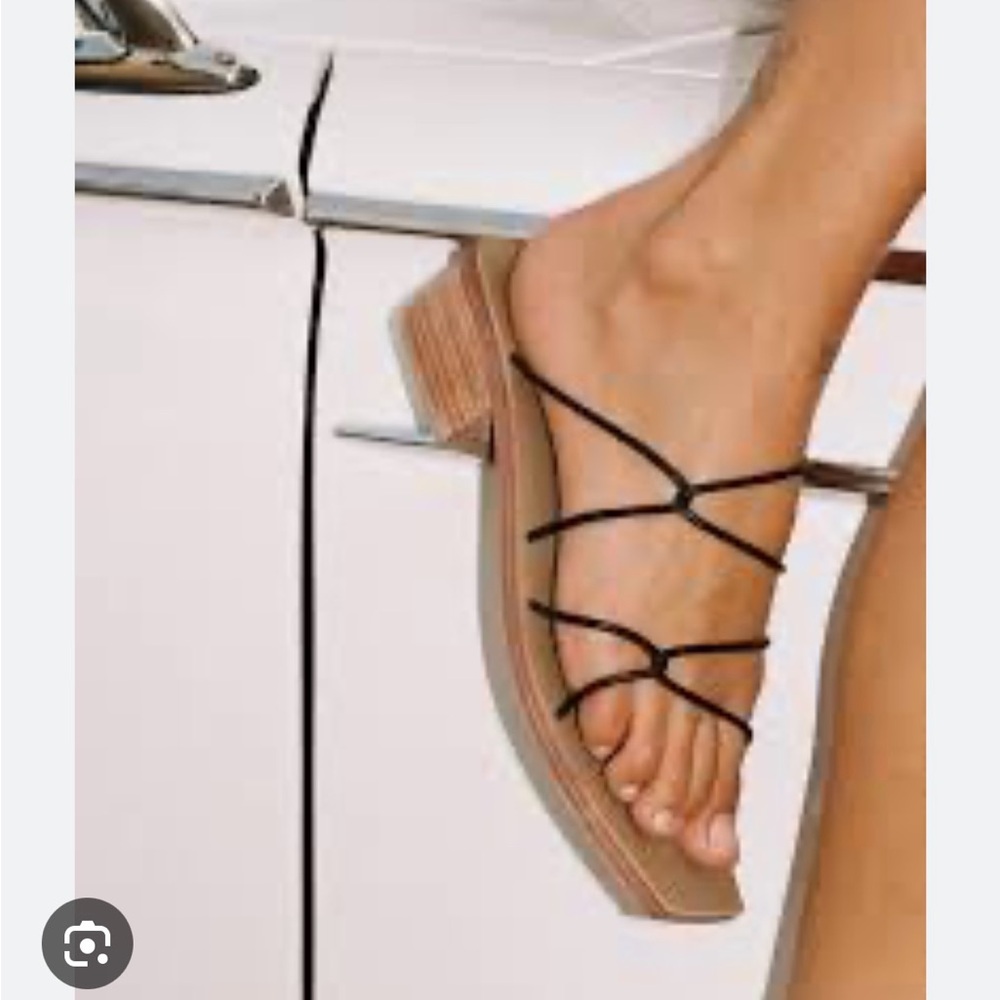ST. AGNI Strappy Olive Sandals in Black